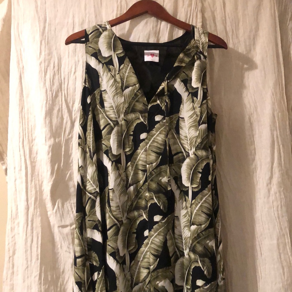 Vici Hi-Lo Maxi Palm dress